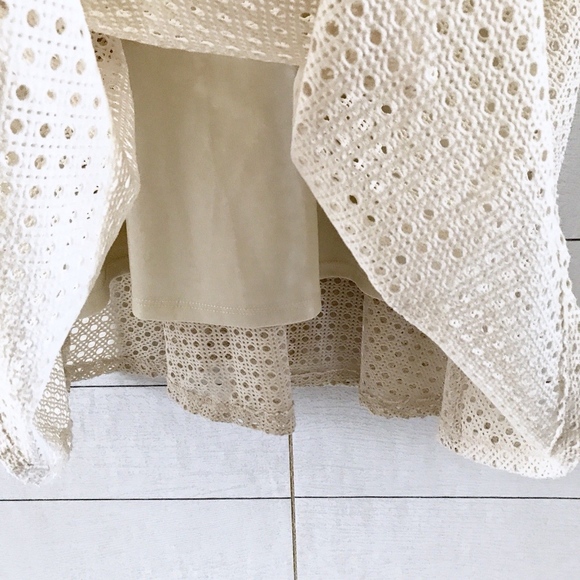 ❌SOLD❌ London Times Beige Eyelet Fit Flare Dress - Picture 5 of 8